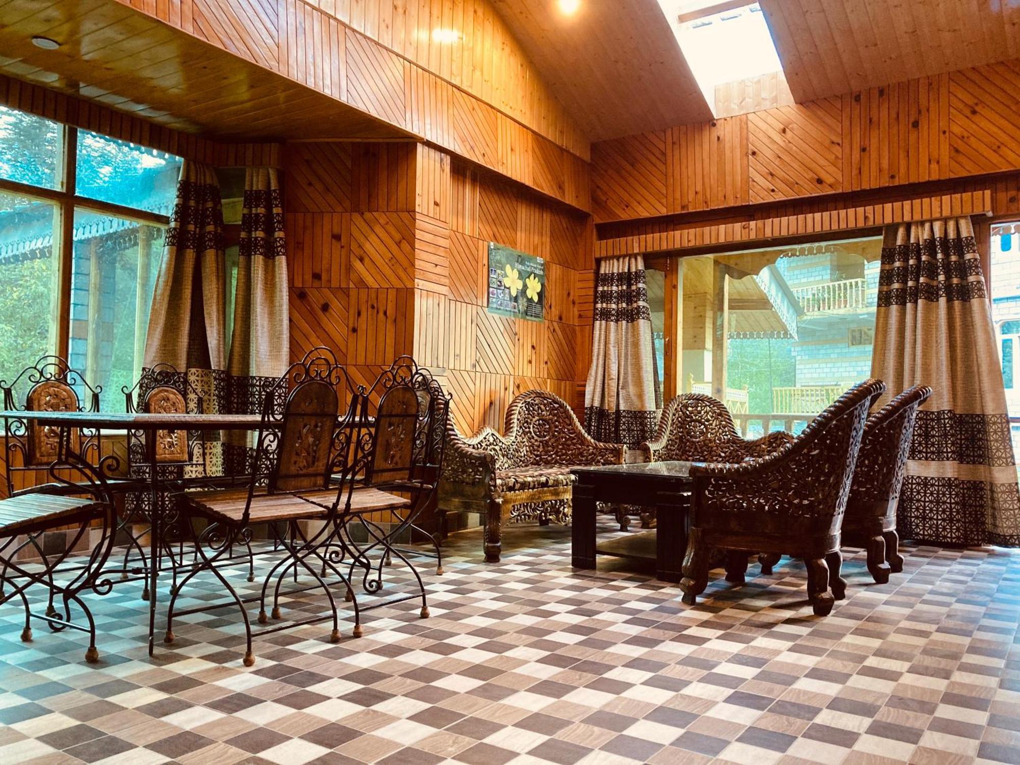Woods Villa Cottage, Manali Extérieur photo
