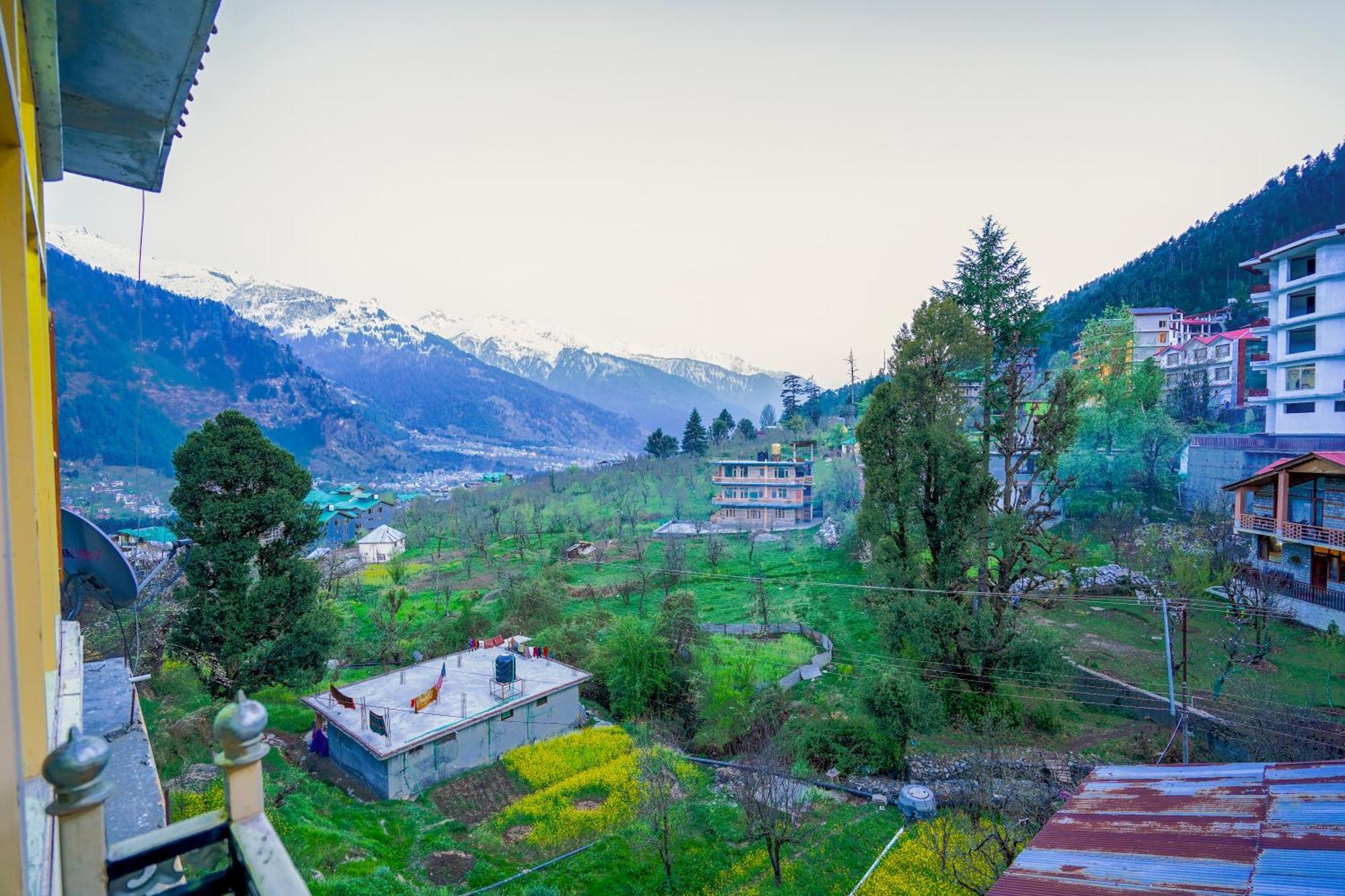 Woods Villa Cottage, Manali Extérieur photo