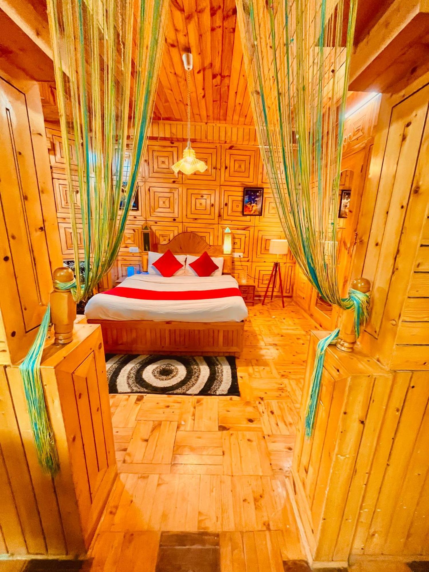 Woods Villa Cottage, Manali Extérieur photo