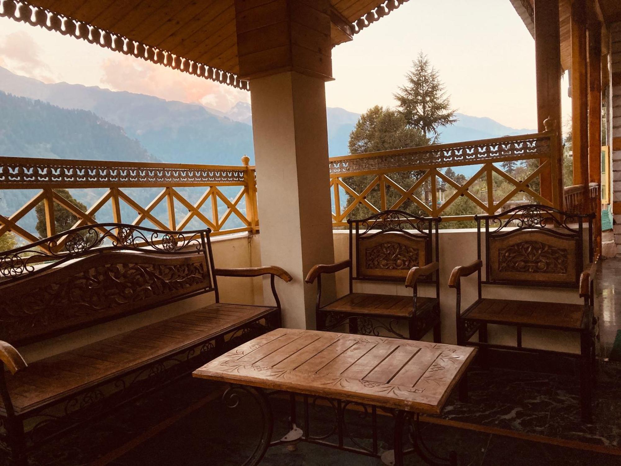 Woods Villa Cottage, Manali Extérieur photo