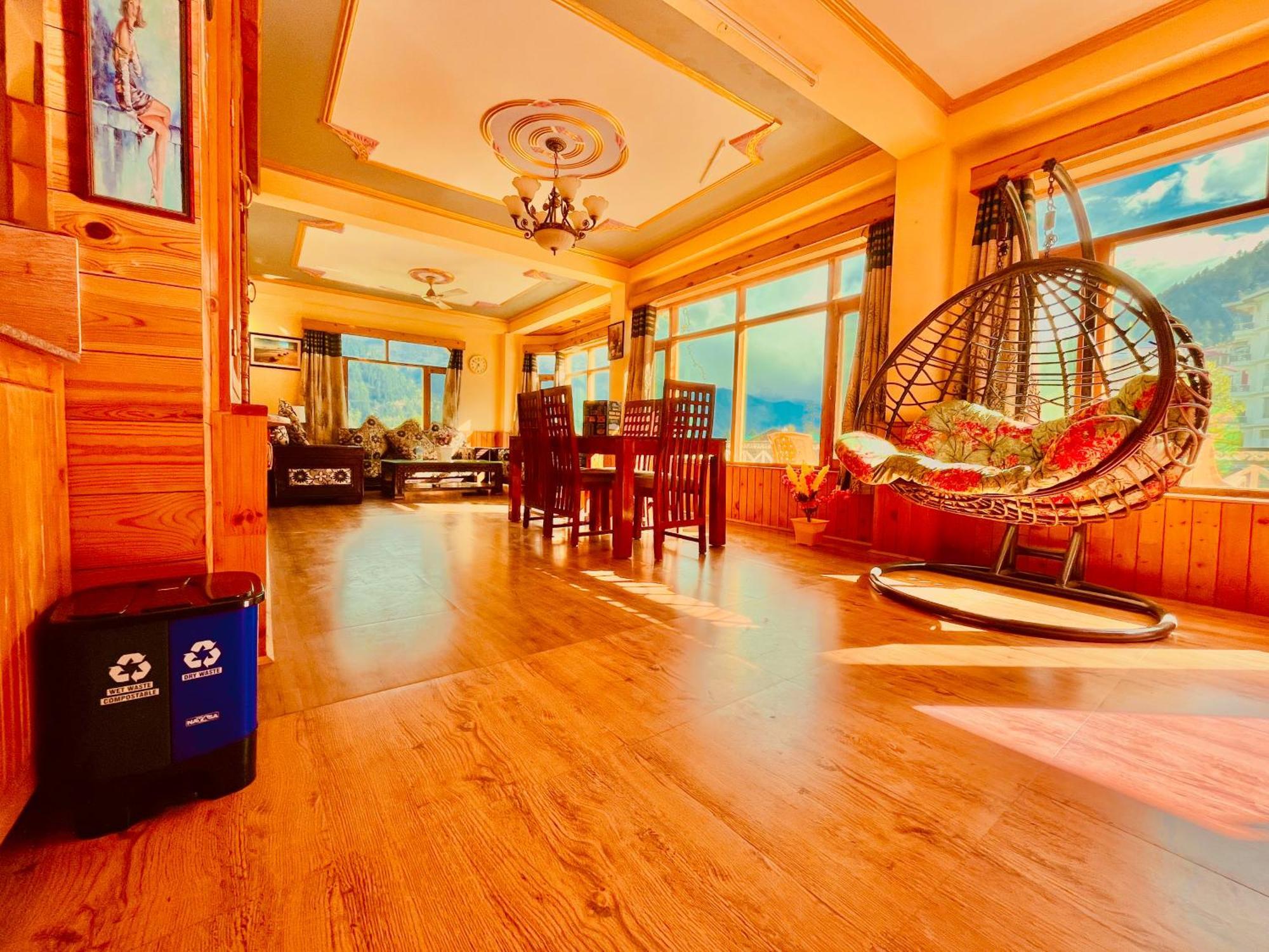 Woods Villa Cottage, Manali Extérieur photo