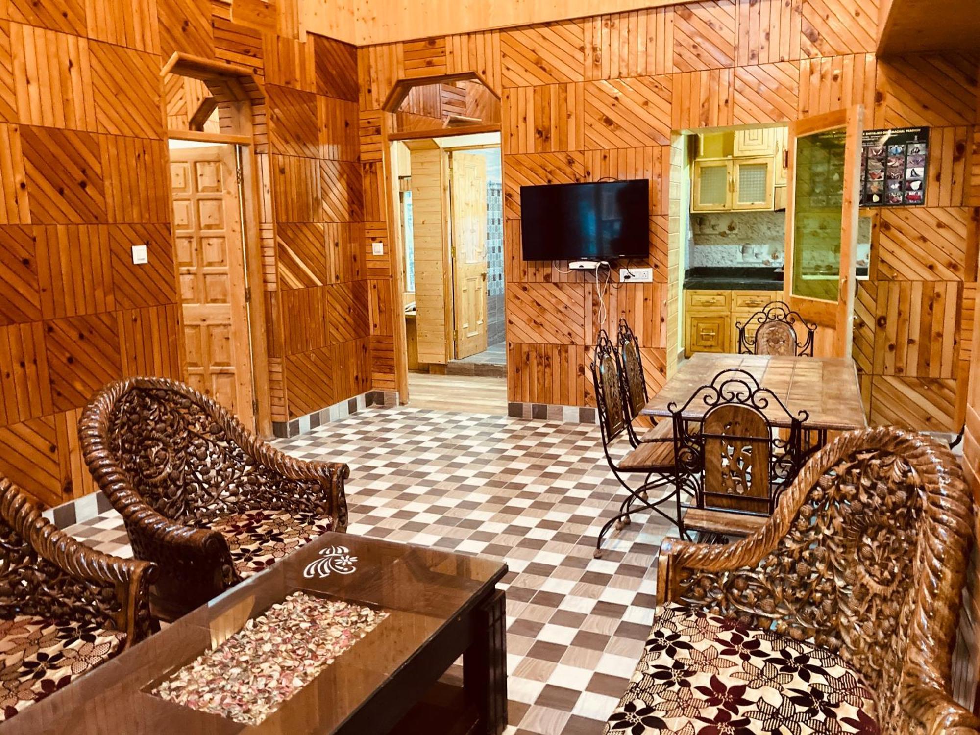 Woods Villa Cottage, Manali Extérieur photo