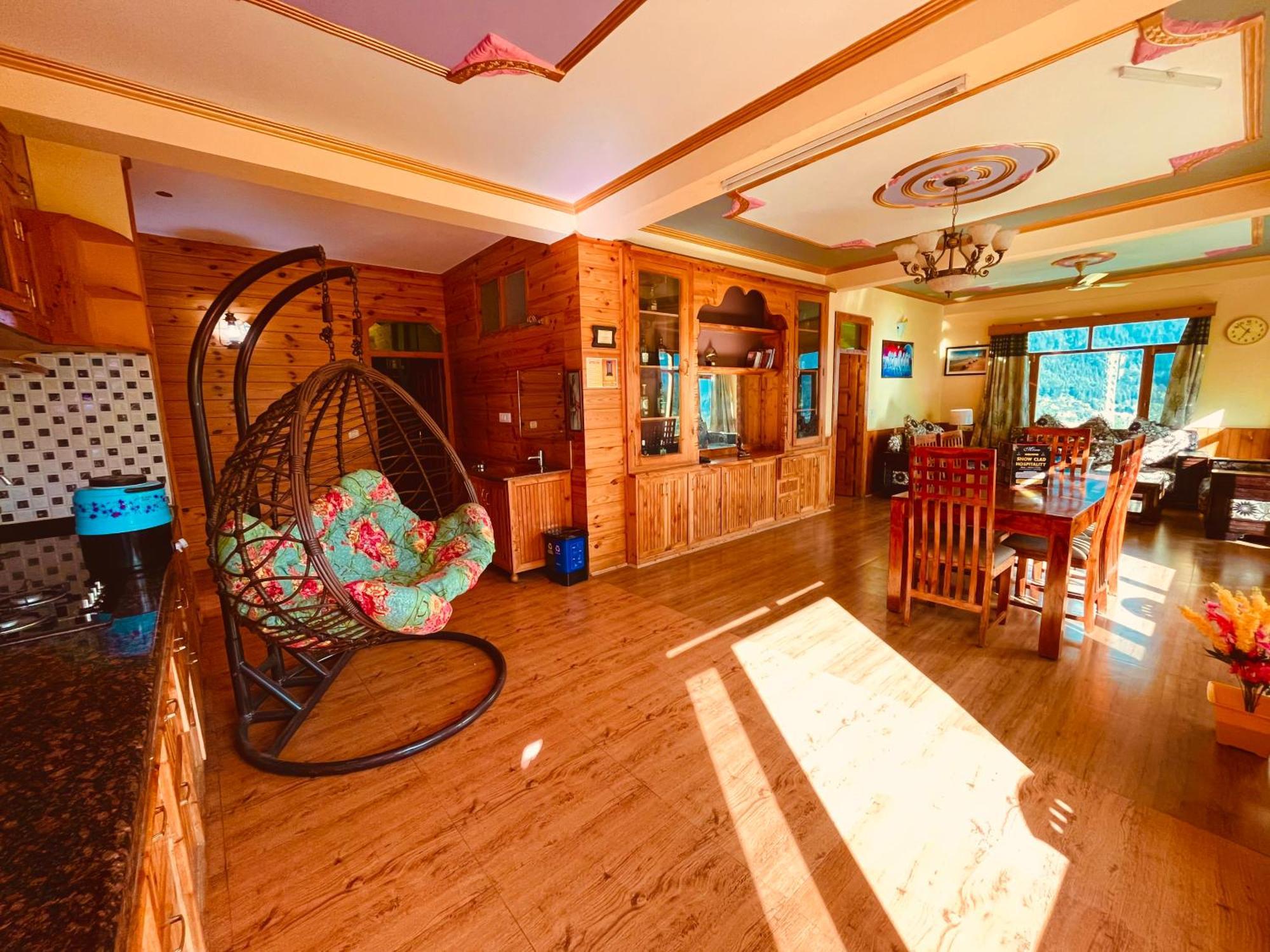 Woods Villa Cottage, Manali Extérieur photo